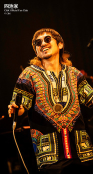 待受 vol.324(Photo: 渡邉一生)